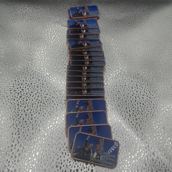 Tube of 20 Donald Trump "Never Stop Fighting To Save America" 1 oz Copper Bars - Picture 11 of 16